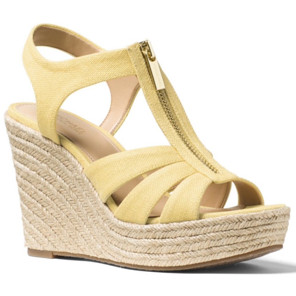 ☀️ Michael Kors Berkeley Wedge Sandal Size 7 ☀️